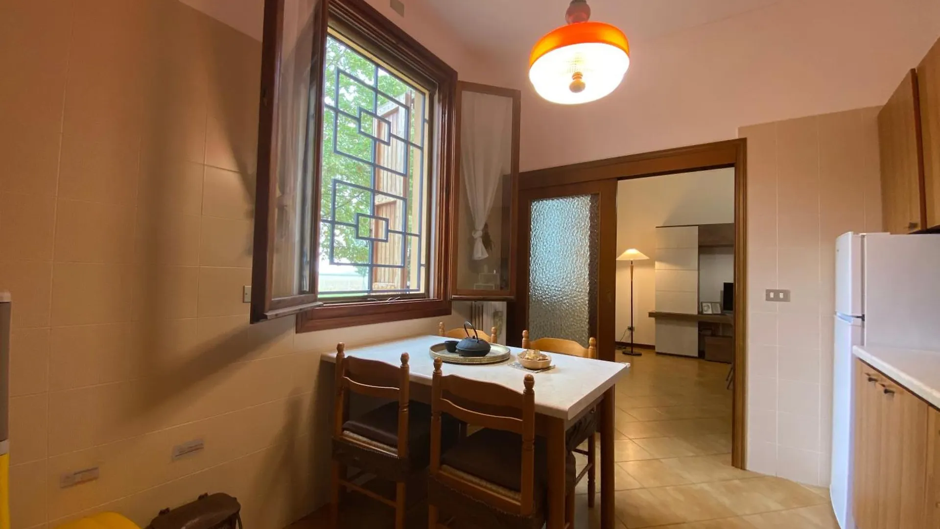 Ampio Appartamento Vicino All'Autodromo - Ample Apartment Near The Racing Circuit Imola