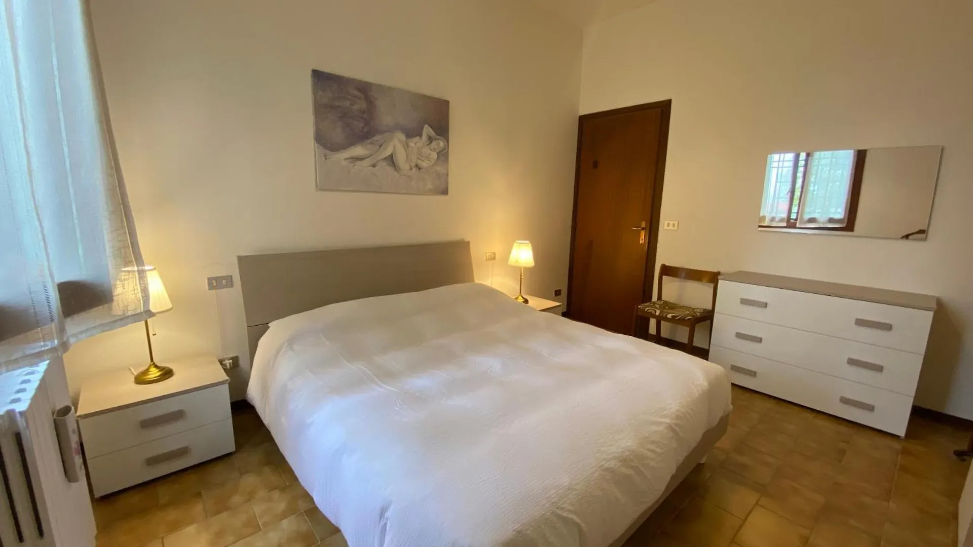 Ampio Appartamento Vicino All'Autodromo - Ample Apartment Near The Racing Circuit Imola 0*,